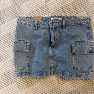 Levi’s Denim Cargo Mini Skirt - Blue